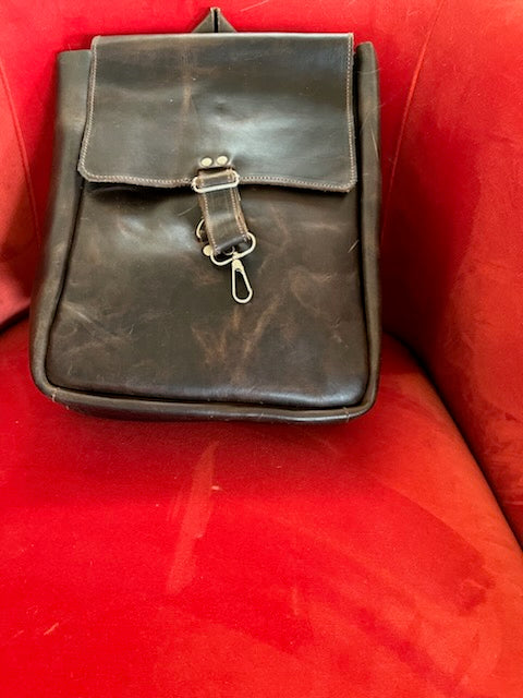 Leather bag